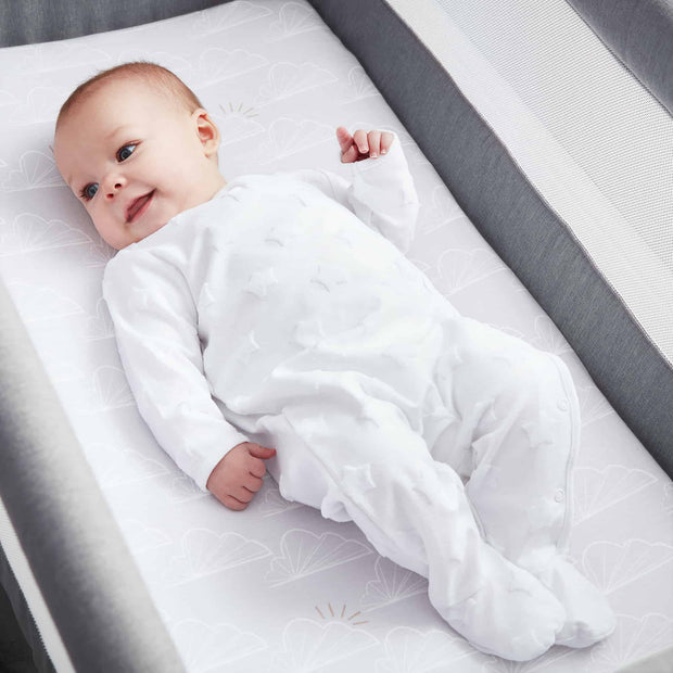 Juego de cama de cuna para bebés Shnuggle Bedside