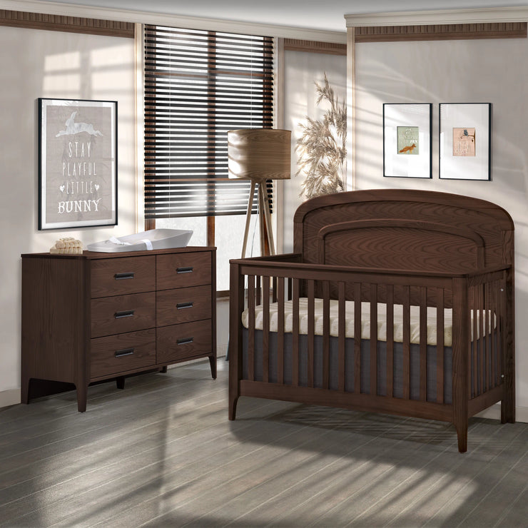 Palo 5-in-1 Crib with Moulding