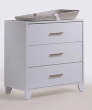 Aiko Crib & Dresser