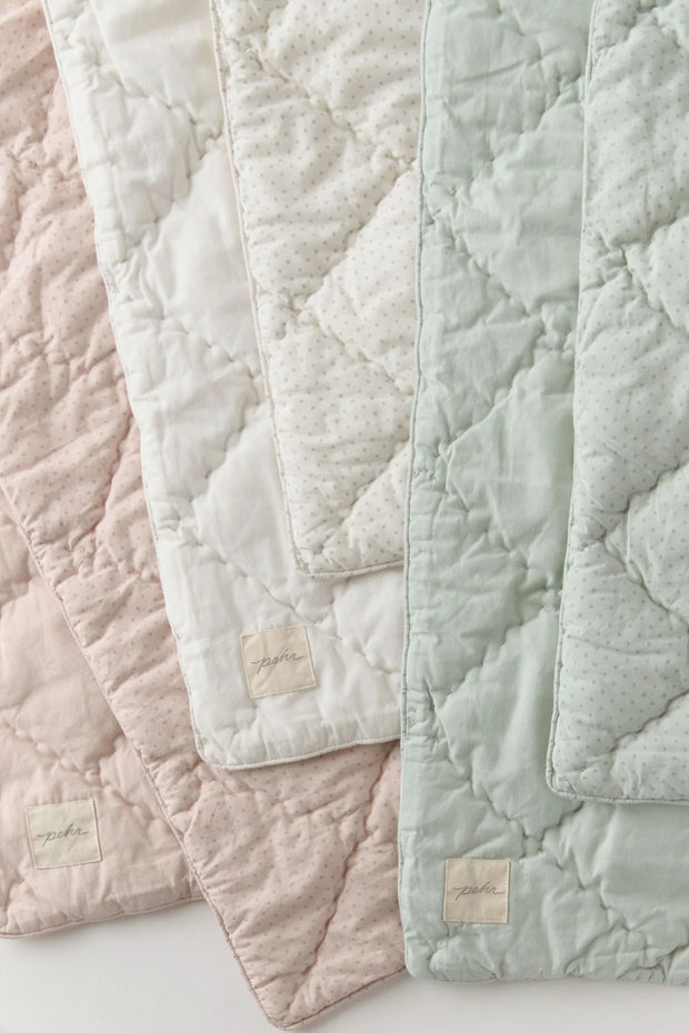 Pin Dot Blanket