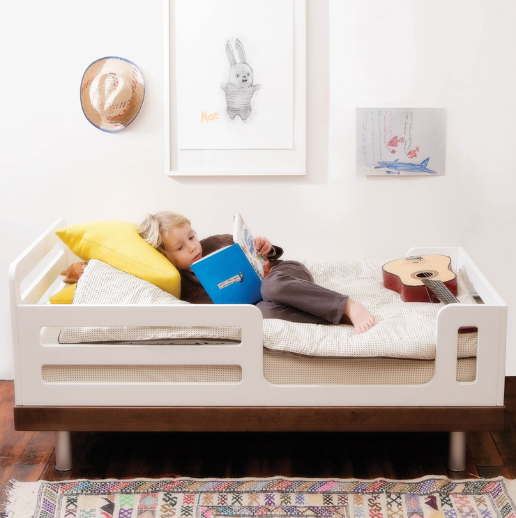 Classic Toddler Bed